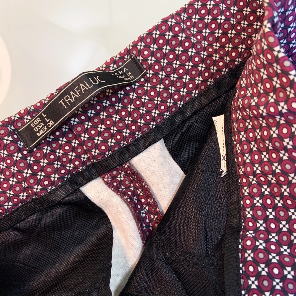 Zara TRF Geo Print Cigarette Pants - Picture 6 of 6